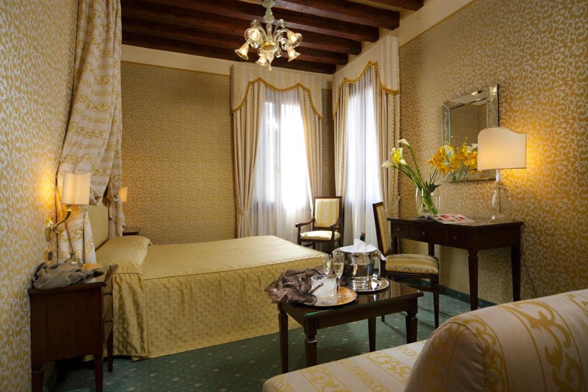 Ca' D'oro Hotel Venezia