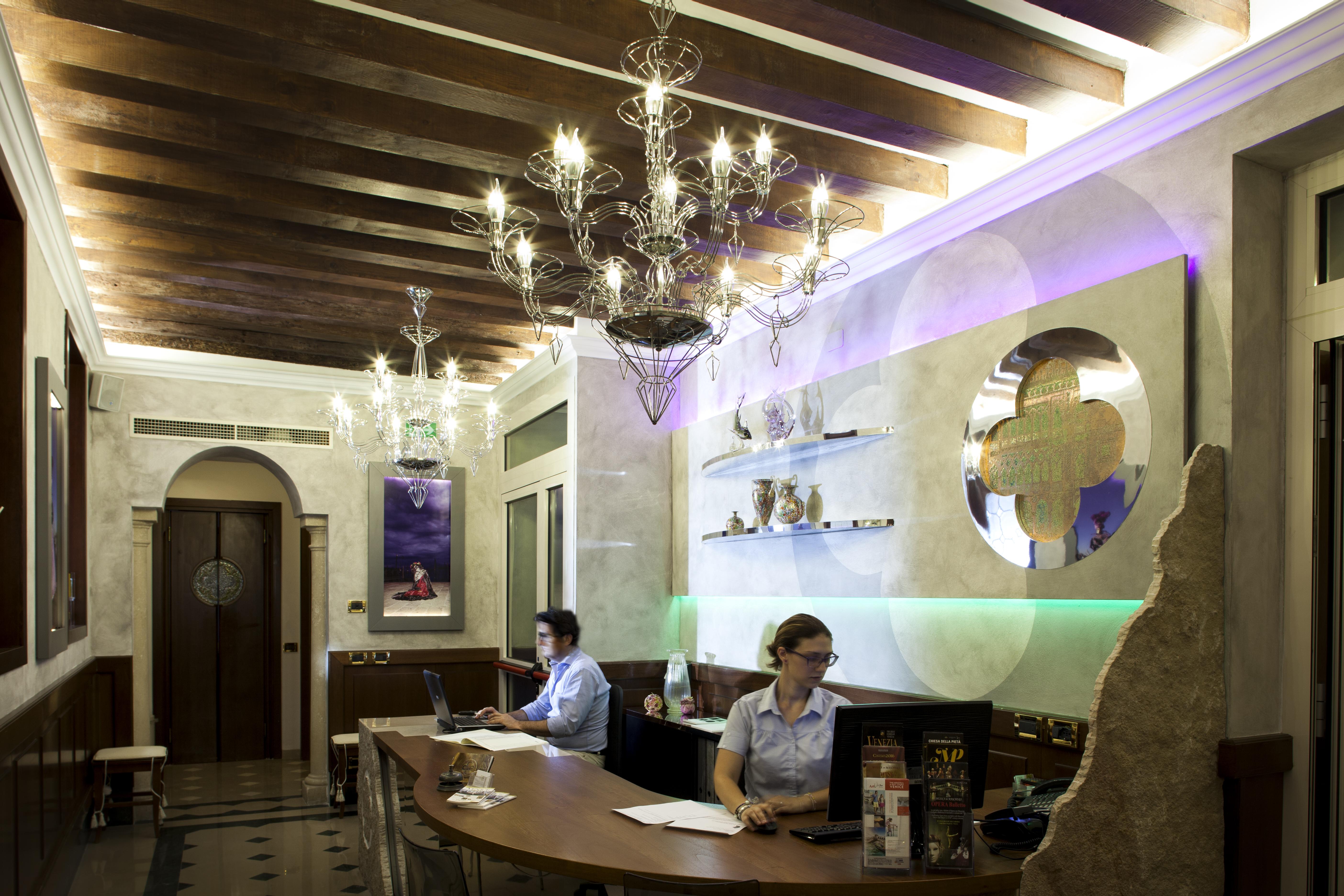 Ca' D'oro - Wenice Deep Culture 3* Venedig
