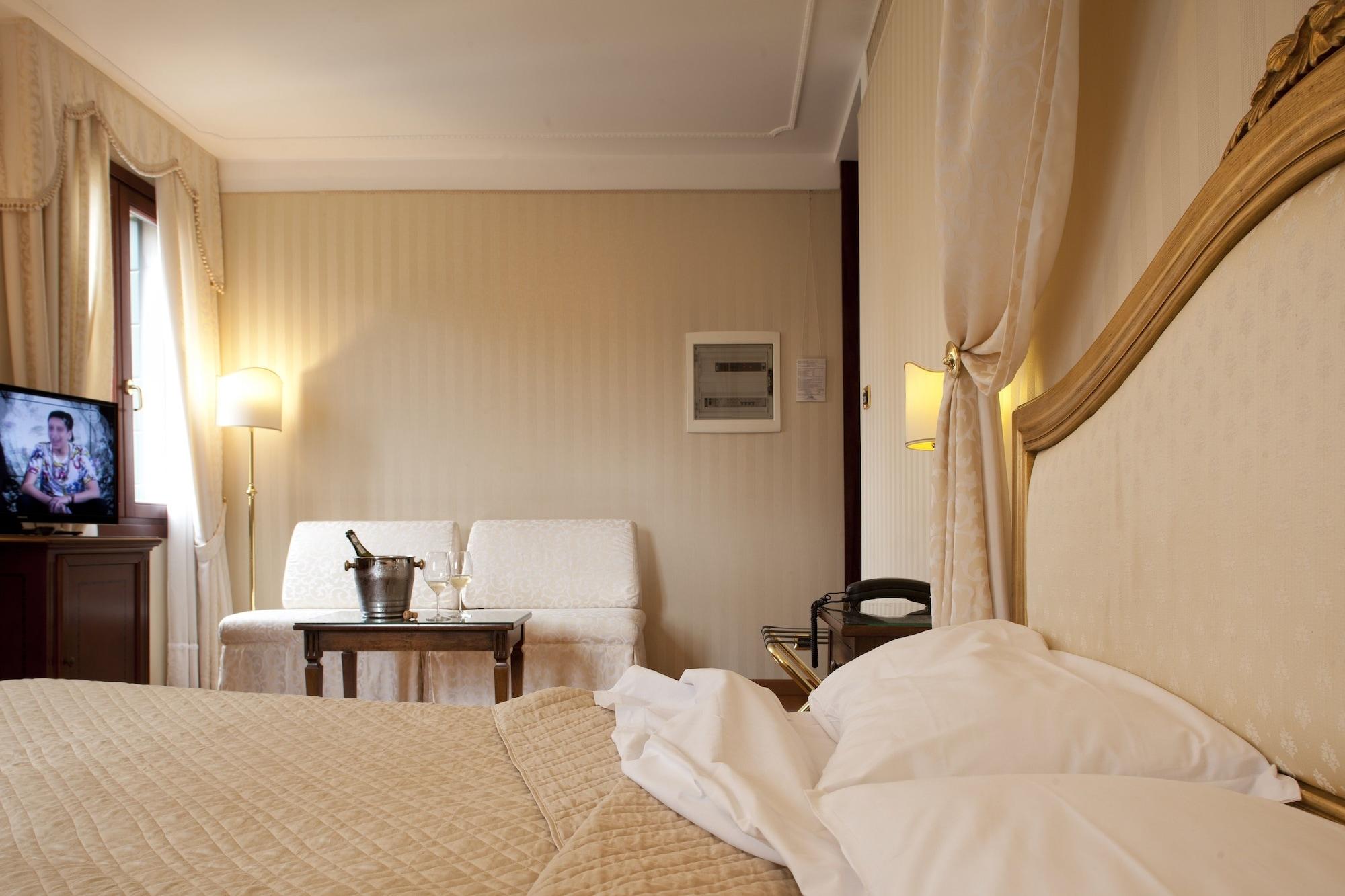 Ca' D'oro - Wenice Deep Culture 3* Venedig