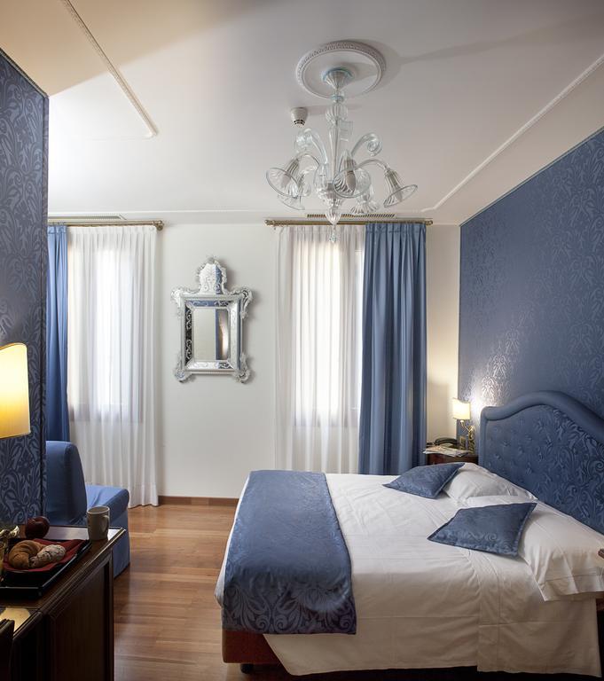 Ca' D'oro - Wenice Deep Culture 3* Venedig